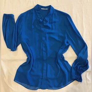 Tahari tunic length blouse